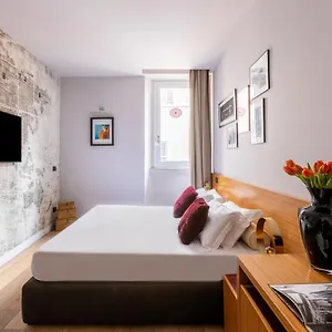 ** Konukevi Downtown Boutique House - Ca Domus Collection İtalya